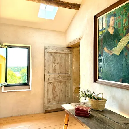 Maison De Caractere Avec Piscine Proche D Uzes