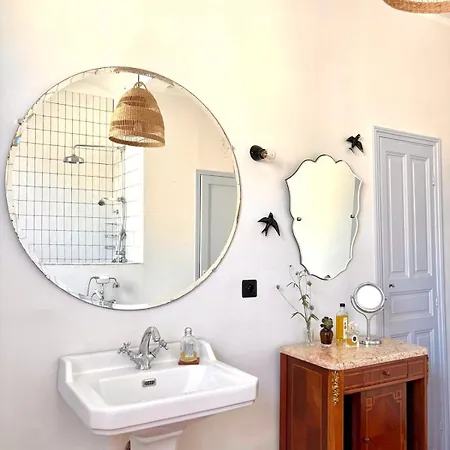 Holiday home Maison De Caractere Avec Piscine Proche D Uzes Arpaillargues-et-Aureillac